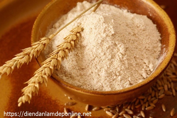 C&aacute;ch l&agrave;m sạch vết dầu mỡ tr&ecirc;n s&agrave;n gạch nh&agrave; vệ sinh