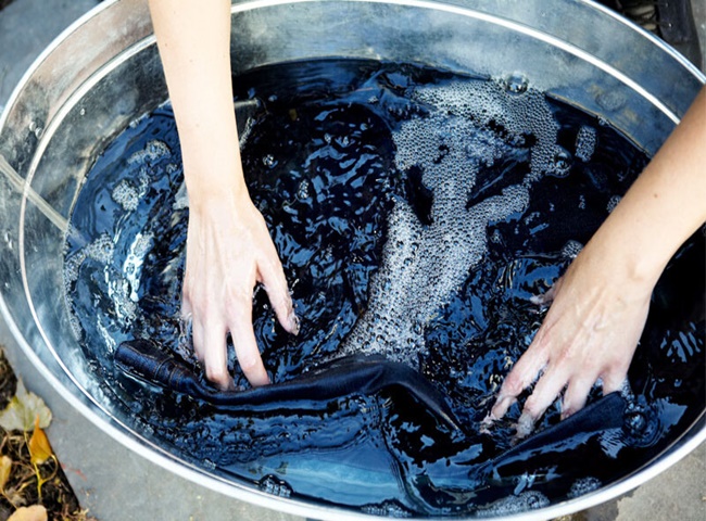 Cách khử mùi hôi trên quần jean mới tại nhà hiệu quả