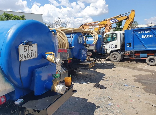 Đơn vị r&uacute;t hầm cầu quận 11 Trung Ph&aacute;t