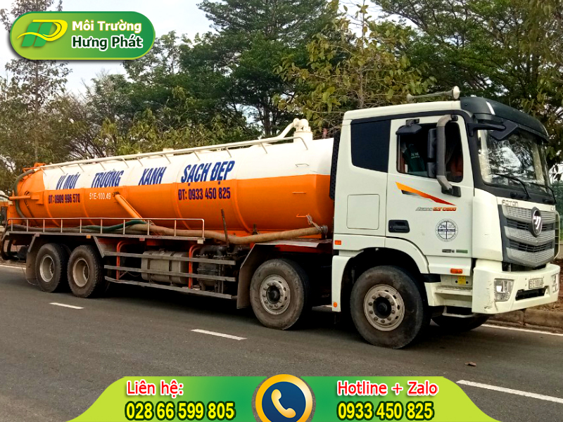 Nh&acirc;n vi&ecirc;n r&uacute;t hầm cầu huyện Củ Chi hỗ trợ kh&aacute;ch h&agrave;ng 24/24