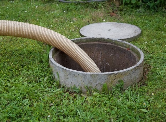 Dịch vụ thông tắc cống quận 2 sẽ cử nhân viên xuống hỗ trợ khảo sát