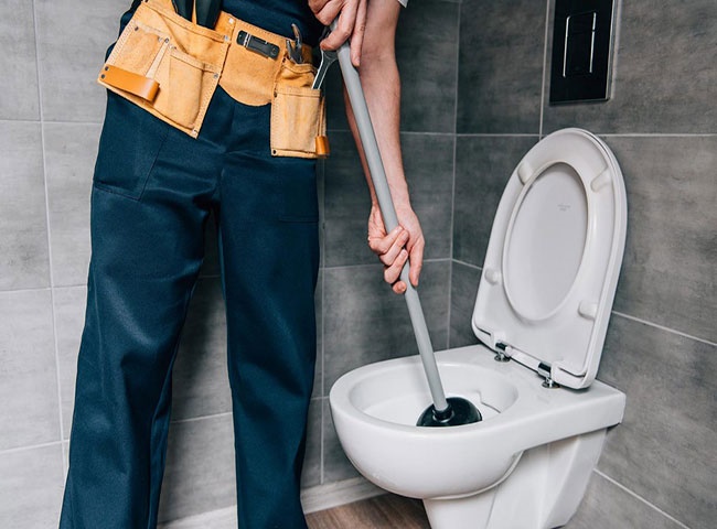 Dịch vụ th&ocirc;ng bồn cầu quận 4 c&oacute; quy tr&igrave;nh l&agrave;m việc ti&ecirc;u chuẩn