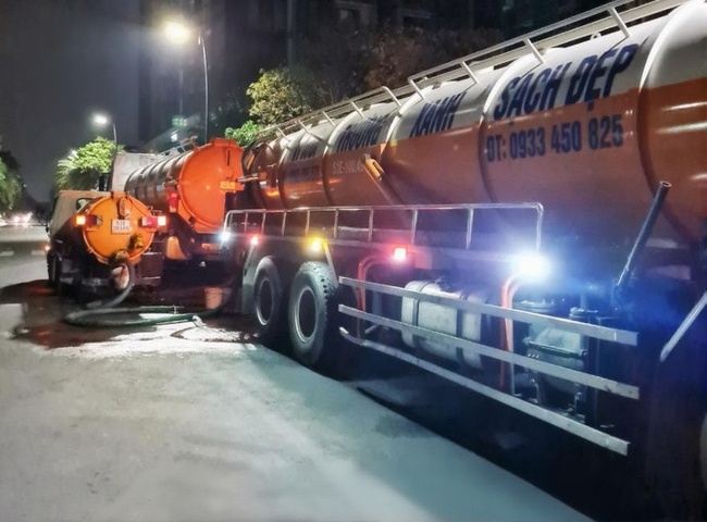 Dịch vụ thu gom r&aacute;c thải c&ocirc;ng nghiệp Hưng Ph&aacute;t với gi&aacute; cực tốt