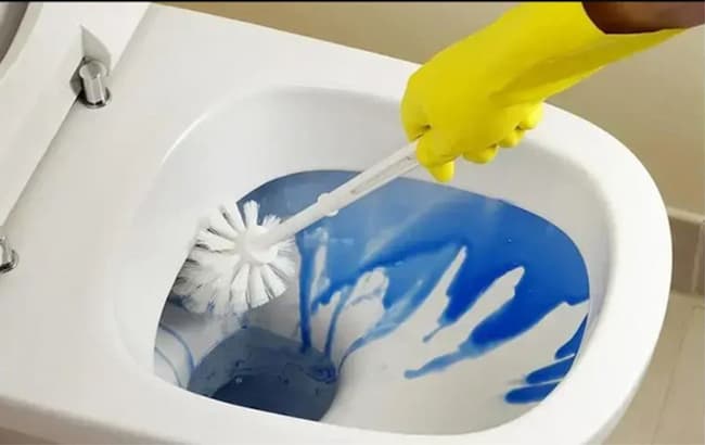 ​C&aacute;ch khử m&ugrave;i nh&agrave; vệ sinh đơn giản cao