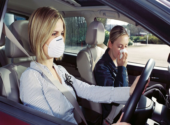 H&iacute;t m&ugrave;i xăng trong một thời gian d&agrave;i c&oacute; thể g&acirc;y ra vấn đề về sức khỏe